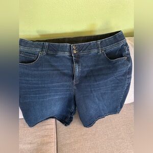 Lane Bryant Women's Tighter Tummy Bermuda Shorts